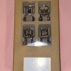 Set of 4 Pottery Barn place card holders - NIB